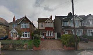 sm5 domestic oven cleaning in carshalton